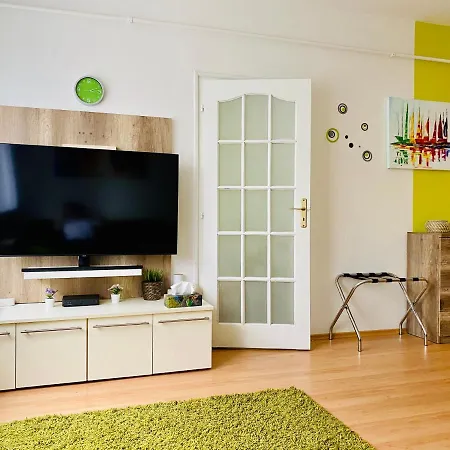 Kalvaria Apartman Szeged Exterior photo